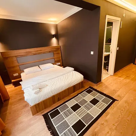 Otto City Premium Suites Apartment