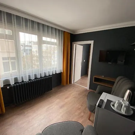 Otto City Premium Suites Apartment *