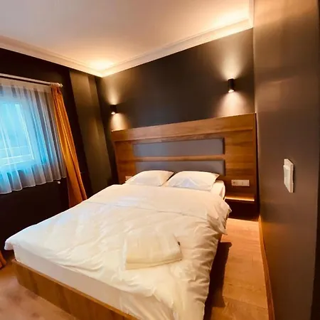 Otto City Premium Suites Apartment