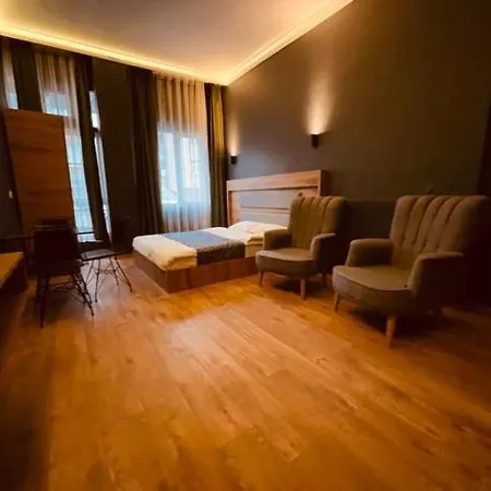 Otto City Premium Suites