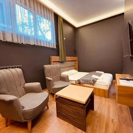 Otto City Premium Suites Apartment *